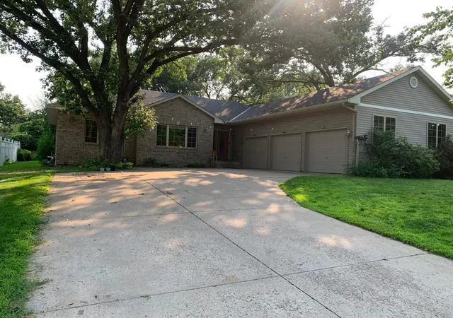 1st image of 13146 Kerry St Nw, Minneapolis, MN 55448 | MLS# 7117028