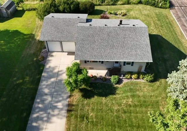 Photo 3 of Single family home for sale at 311 W Borden Ave, Buffalo Lake, MN 55314 | MLS# 7117047 | Listing updated on 2026-07-29
