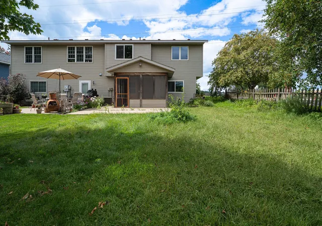 Photo 3 of Single family home for sale at 101 Farm St #A, Hastings, MN 55033 | MLS# 7117068 | Listing updated on 2026-10-08
