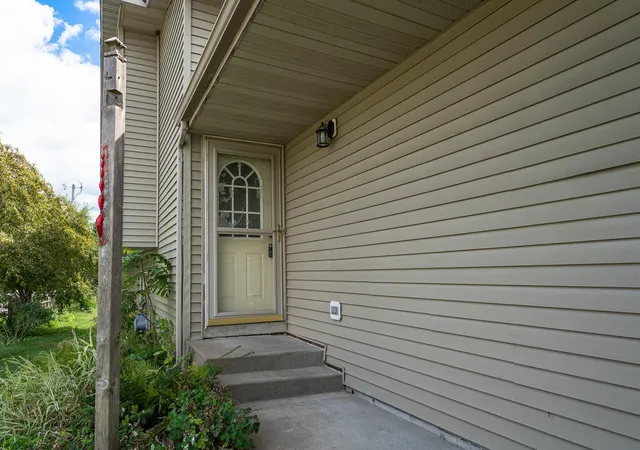 Photo 4 of Single family home for sale at 101 Farm St #A, Hastings, MN 55033 | MLS# 7117068 | Listing updated on 2026-10-08