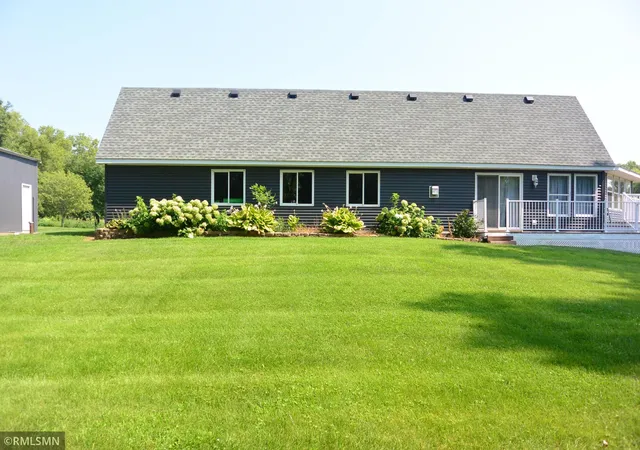 4th image of 18759 Csah 14, Darwin, MN 55324 | MLS# 7117077