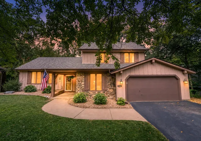 1st image of 9250 Talus Cir, Eden Prairie, MN 55347 | MLS# 7117079