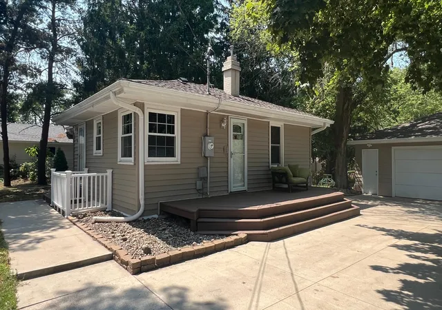 2nd image of 1005 3rd St N, Sauk Rapids, MN 56379 | MLS# 7117087