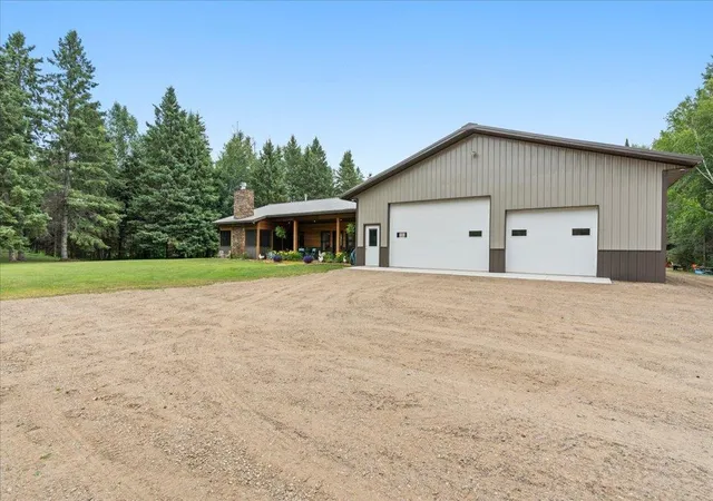 Photo 3 of Single family home for sale at 42050 Little Pine Rd, Emily, MN 56447 | MLS# 7117114 | Listing updated on 2026-08-28