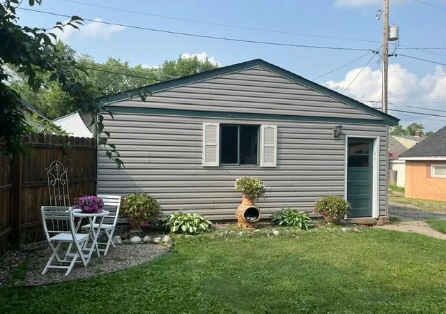 Photo 2 of Single family home for sale at 821 10th Street N, Virginia, MN 55792 | MLS# 7117141 | Listing updated on 2026-09-04