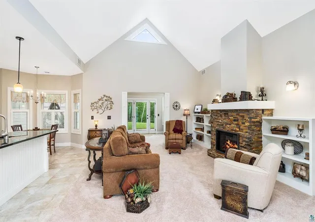4th image of 4911 Greystone St, Duluth, MN 55811 | MLS# 7117157