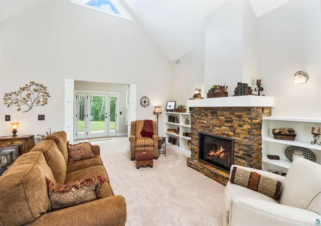 5th image of 4911 Greystone St, Duluth, MN 55811 | MLS# 7117157