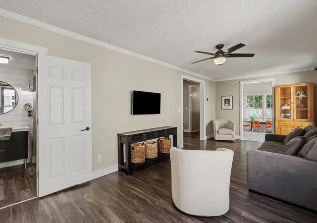 Photo 3 of Sale Pending at 609 13th Street W, Hastings, MN 55033 | MLS# 7117170 | Listing updated on 2026-09-07