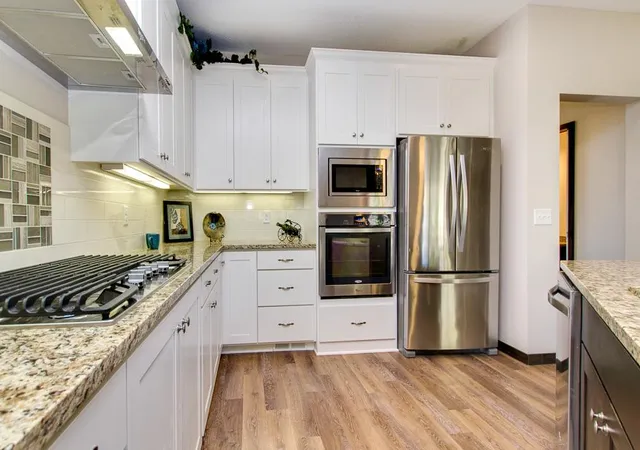 2nd image of 4972 Oak St, Maple Plain, MN 55359 | MLS# 7117192