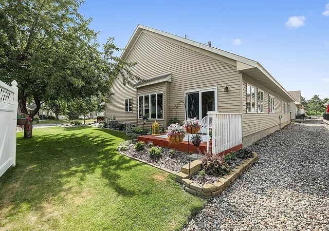 Photo 3 of Sale Pending at 157 Cardinal Ln, Clearwater, MN 55320 | MLS# 7117205 | Listing updated on 2026-09-29
