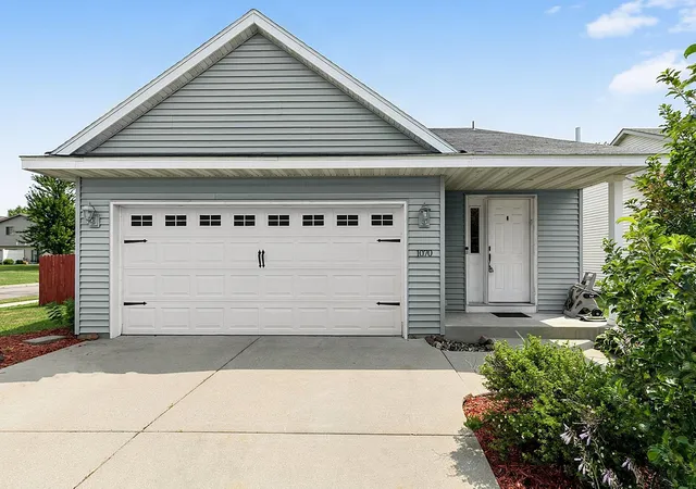 2nd image of 1070 Voyageur St, Saint Cloud, MN 56303 | MLS# 7117210