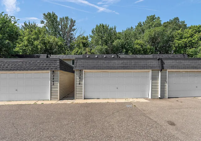 Photo 4 of Single family home for sale at 3838 Craig Way, Inver Grove Heights, MN 55076 | MLS# 7117237 | Listing updated on 2026-08-27