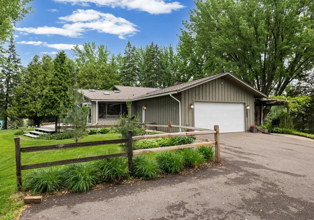 4th image of 282 Croixview Dr S, Afton, MN 55001 | MLS# 7117263
