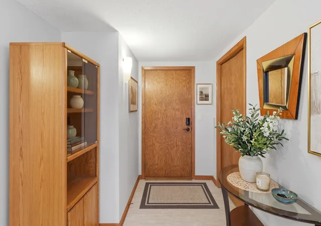Photo 3 of Condo for sale at 6100 Auto Clb Rd #305, Minneapolis, MN 55438 | MLS# 7117264 | Listing updated on 2026-09-22