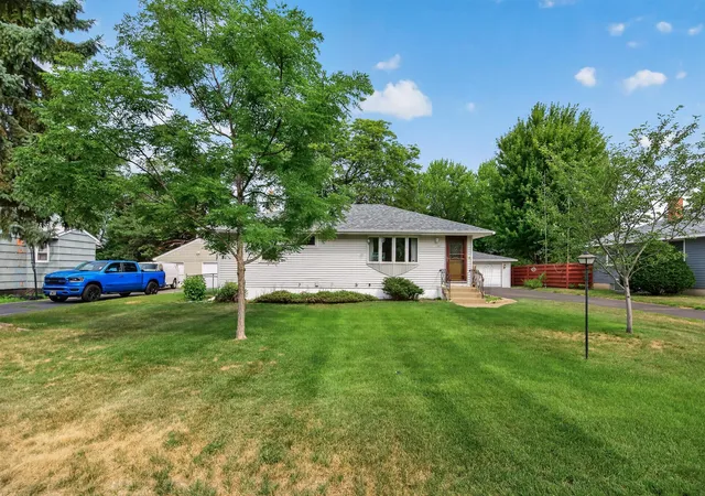 Photo 1 of Single family home for sale at 1225 Skillman Ave E, Saint Paul, MN 55109 | MLS# 7117291 | Listing updated on 2026-08-05