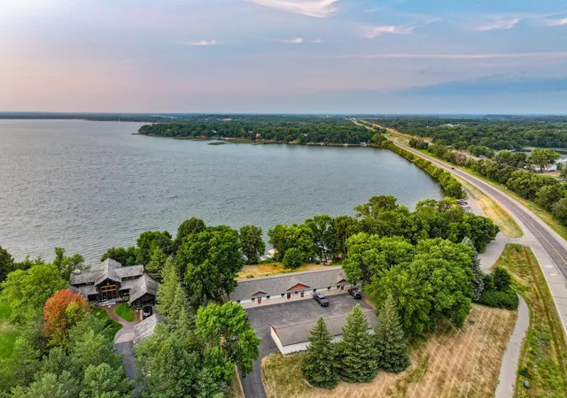 1st image of 2531 S Le Homme Dieu Dr Ne #102, Alexandria, MN 56308 | MLS# 7117343