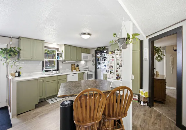 Photo 4 of Single family home for sale at 798 Horse Lake Ln, Dresser, WI 54009 | MLS# 7117354 | Listing updated on 2026-08-25