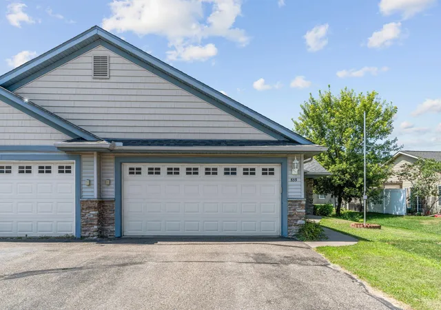 2nd image of 535 Meadows Dr, Hammond, WI 54015 | MLS# 7117364
