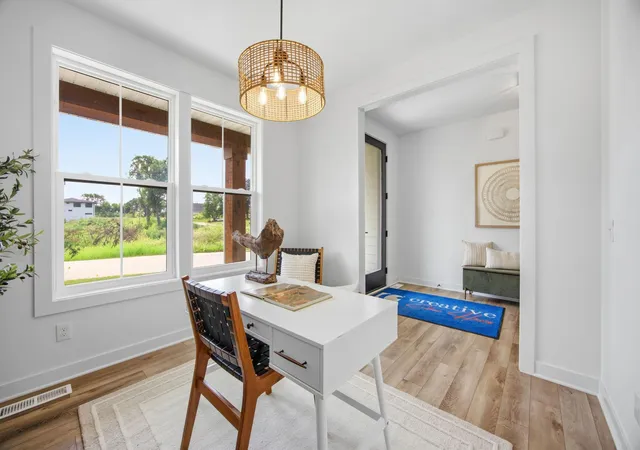 Photo 1 of Single family home for sale at 2415 Laurie Ct, Saint Paul, MN 55113 | MLS# 7117369 | Listing updated on 2026-10-17