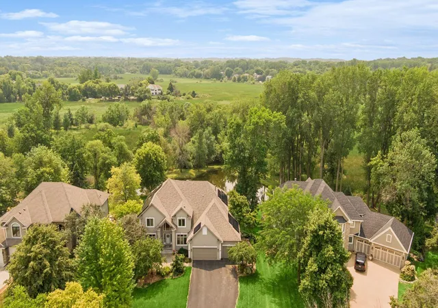 Photo 3 of Single family home for sale at 27035 Noble Rd, Excelsior, MN 55331 | MLS# 7117379 | Listing updated on 2026-09-20