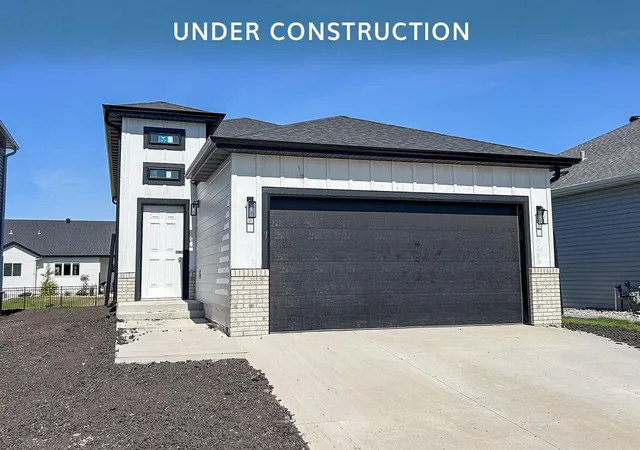Single family home for sale at 7895 Cottonwood Blvd, Horace, ND 58047 | MLS# 7117393