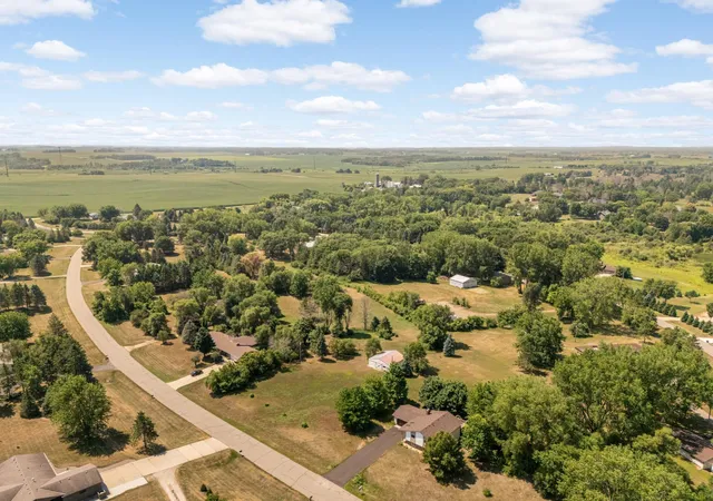 3rd image of 22155 Beaumont Wy, Farmington, MN 55024 | MLS# 7117409