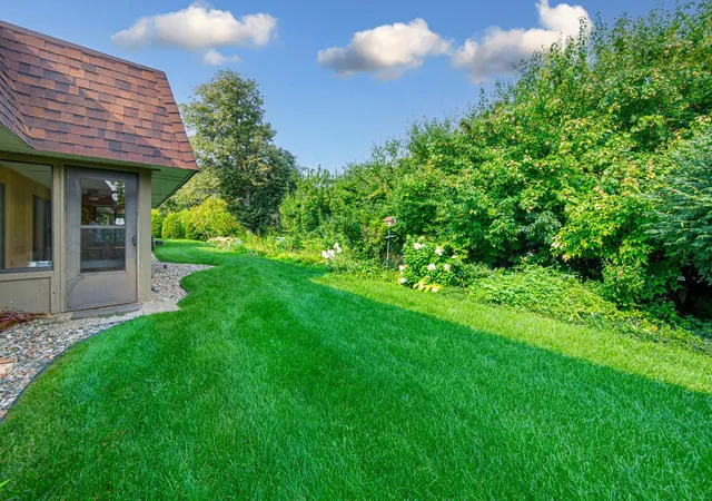 Listing Photo 5 - Condo for sale in building located at 1000 Cannon Vly Dr E, Northfield, MN 55057 - Unit #124