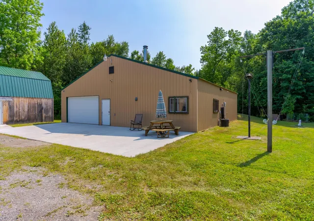 Photo 4 of Single family home for sale at 12365 Scenic Hwy NE, Blackduck, MN 56630 | MLS# 7117428 | Listing updated on 2026-10-02