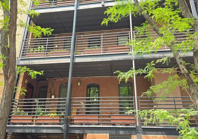 Photo 2 of Sale Pending at 1311 Yale Pl #18, Minneapolis, MN 55403 | MLS# 7117445 | Listing updated on 2026-09-03