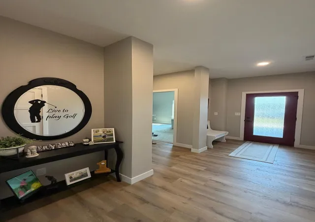 Photo 4 of Single family home for sale at 719 Tallgrass Cir, Luverne, MN 56156 | MLS# 7117447 | Listing updated on 2026-07-29