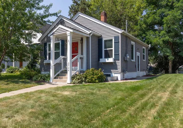 1st image of 2724 Toledo Ave S, Minneapolis, MN 55416 | MLS# 7117462