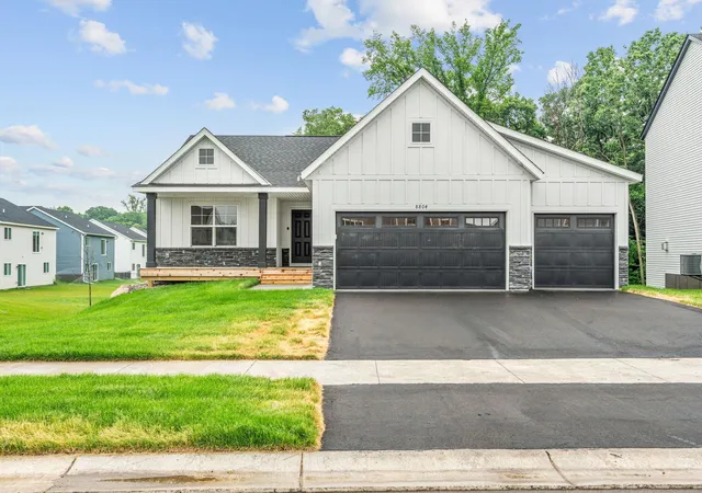Photo 1 of Single family home for sale at 1014 2nd Street Nw, Delano, MN 55328 | MLS# 7117464 | Listing updated on 2026-09-30