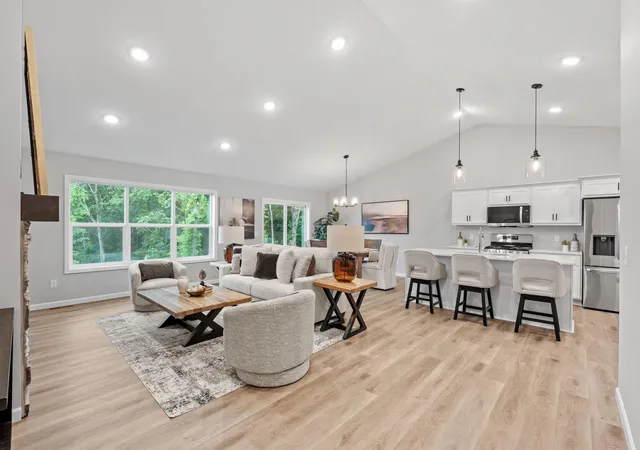 image of 1014 2nd St Nw, Delano, MN 55328 | MLS# 7117464