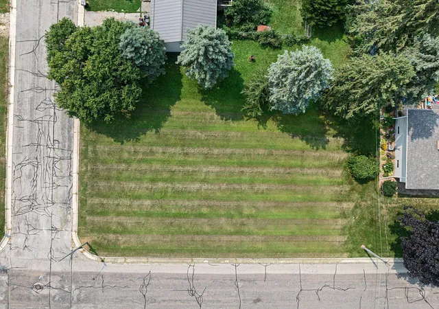Photo 3 of Land for sale at 418 Monroe St E, Caledonia, MN 55921 | MLS# 7117470 | Listing updated on 2026-07-28