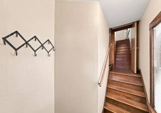 2nd image of 3740 Bryant Ave S, Minneapolis, MN 55409 | MLS# 7117472