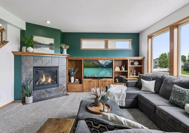 2nd image of 19280 Claremont Dr, Farmington, MN 55024 | MLS# 7117484