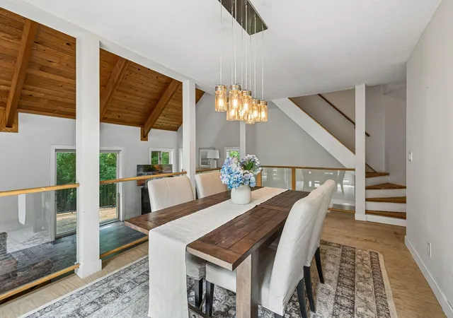 Photo 4 of Single family home for sale at 3225 W 54th Street, Edina, MN 55410 | MLS# 7117493 | Listing updated on 2026-07-29
