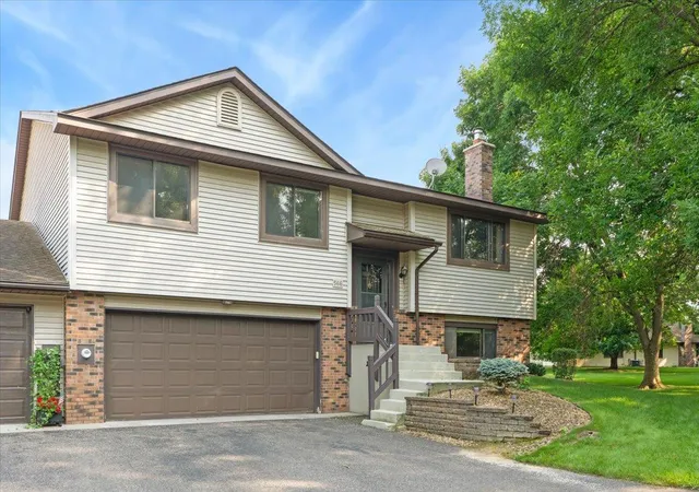 Photo 2 of Single family home for sale at 566 Donegal Cir, Saint Paul, MN 55126 | MLS# 7117497 | Listing updated on 2026-08-27