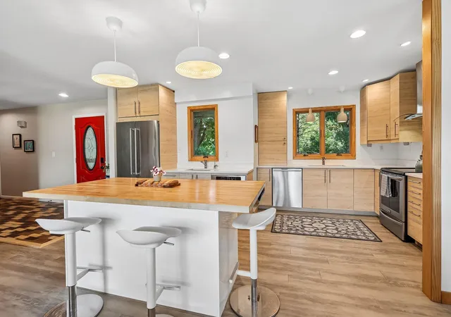 Photo 3 of Single family home for sale at 10256 Kismet Ln N, Stillwater, MN 55082 | MLS# 7117500 | Listing updated on 2026-07-31