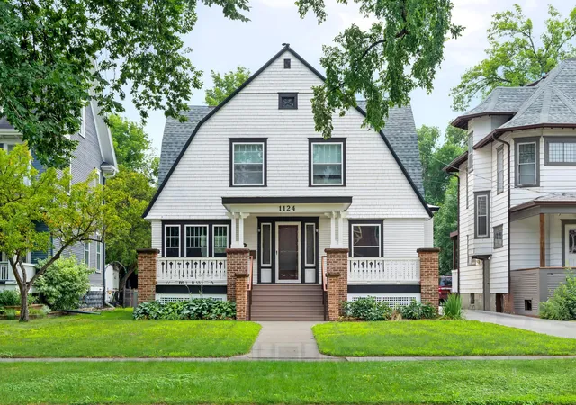 Photo 1 of Single family home for sale at 1124 5th Avenue S, Fargo, ND 58103 | MLS# 7117501 | Listing updated on 2026-08-18