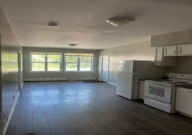 Photo 3 of House for sale at 1204 E 7th Street, Saint Paul, MN 55106 | MLS# 7117510 | Listing updated on 2026-08-28