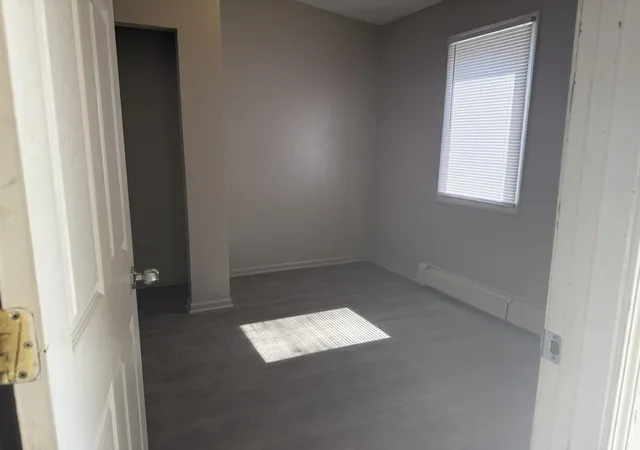 5th image of 1204 E 7Th St, Saint Paul, MN 55106 | MLS# 7117510