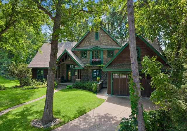 Photo 2 of Sale Pending at 8307 Oakmere Rd, Minneapolis, MN 55438 | MLS# 7117528 | Listing updated on 2026-08-15