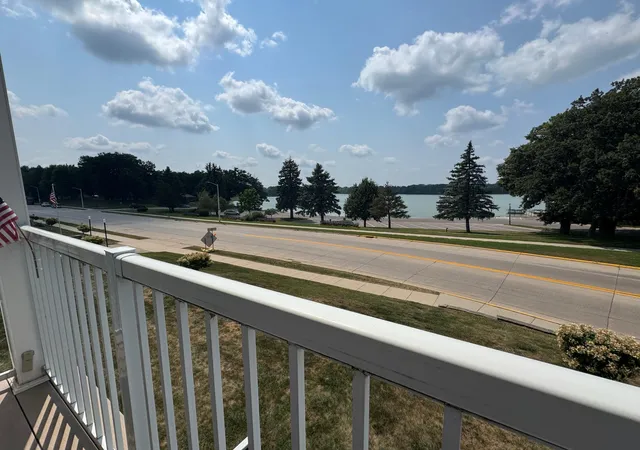 5th image of 101 Albion Ave #201, Fairmont, MN 56031 | MLS# 7117540