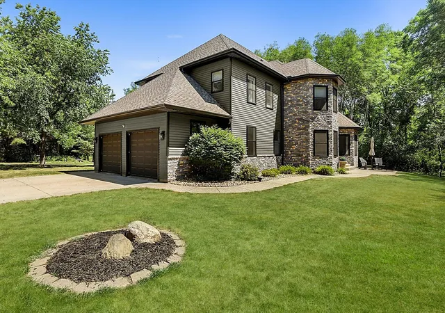 1st image of 3122 Alder Ln, Saint Cloud, MN 56301 | MLS# 7117542