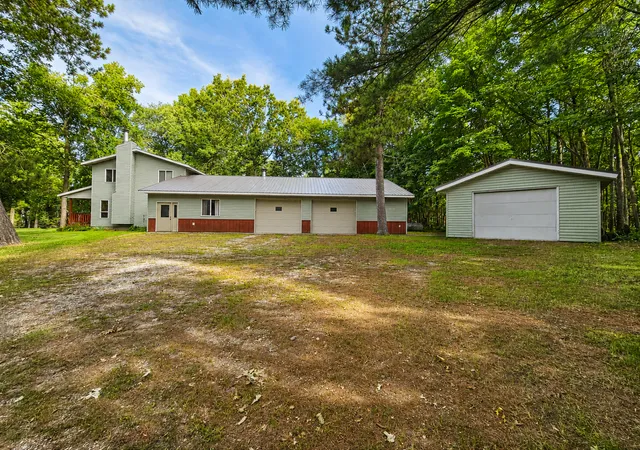Photo 1 of Single family home for sale at 4902 Woodland Dr Nw, Hackensack, MN 56452 | MLS# 7117548 | Listing updated on 2026-08-27