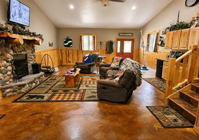Photo 4 of Single family home for sale at 4902 Woodland Dr NW, Hackensack, MN 56452 | MLS# 7117548 | Listing updated on 2026-08-27