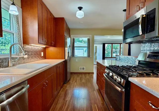 Photo 3 of Single family home for sale at 7121 15th Avenue S, Minneapolis, MN 55423 | MLS# 7117549 | Listing updated on 2026-07-29