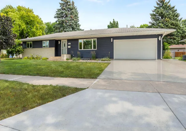1st image of 1108 S River Dr, Moorhead, MN 56560 | MLS# 7117552