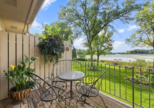 Photo 1 of Sale Pending at 1297 Black Oaks Ct N, Minneapolis, MN 55447 | MLS# 7117575 | Listing updated on 2026-10-07